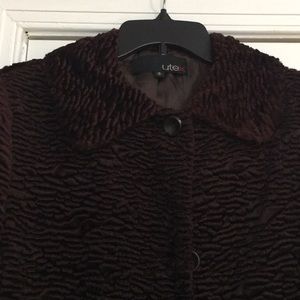 Burgundy coat size s